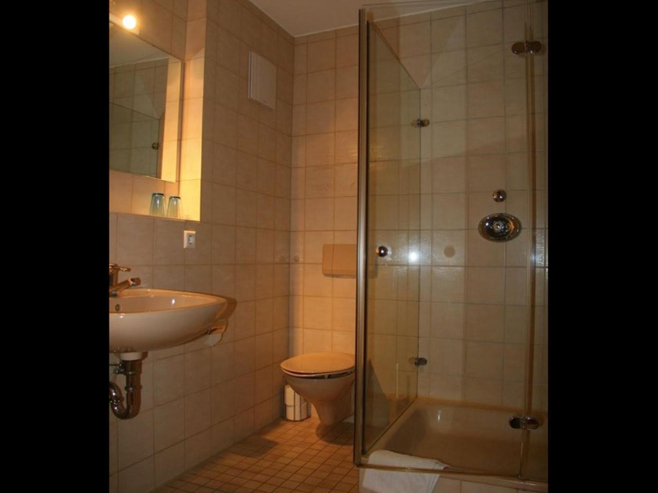 Gaestehaus Trahasch Im Adelshof Endingen am Kaiserstuhl Extérieur photo